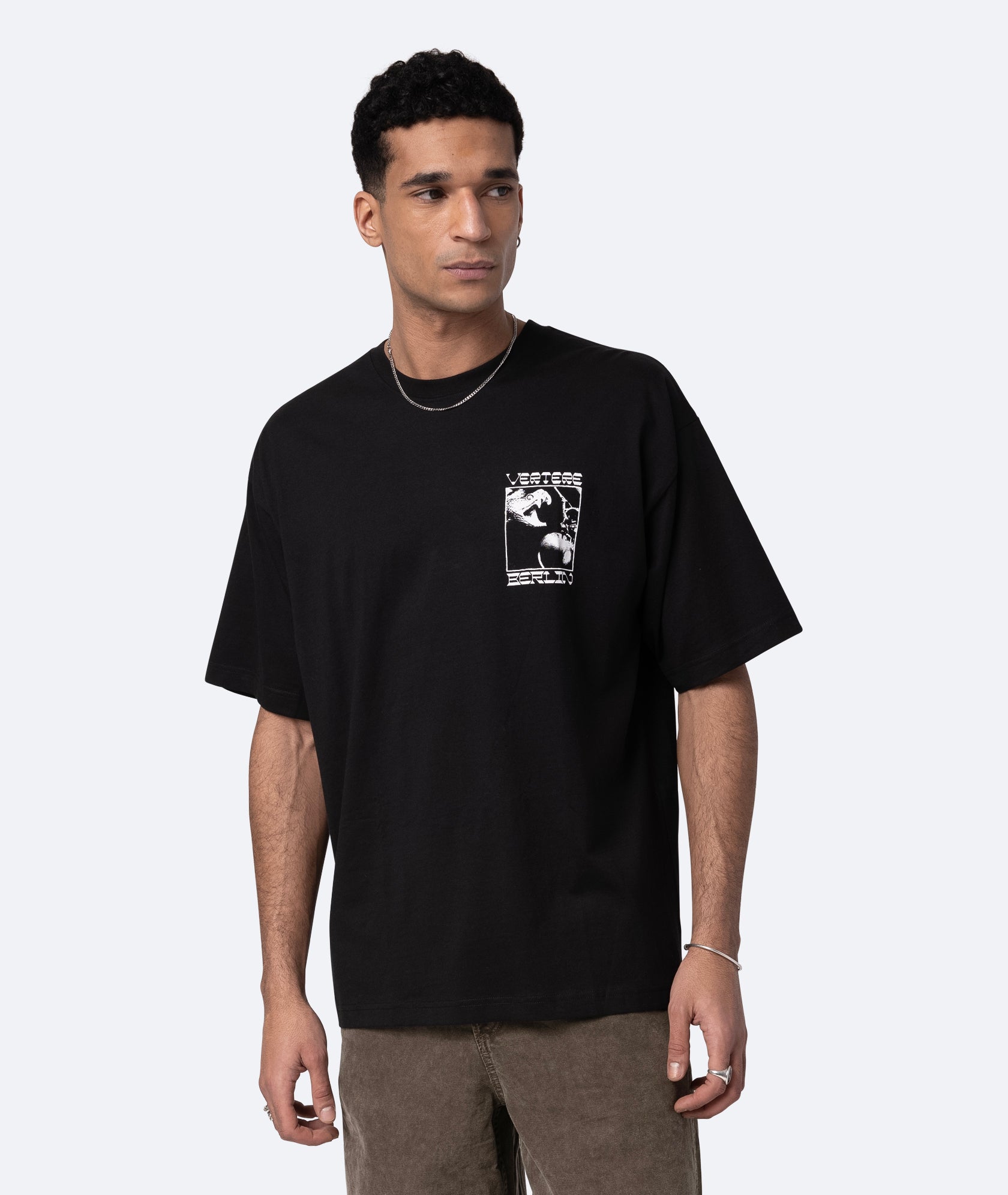 SECRET GARDEN T-SHIRT - BLACK